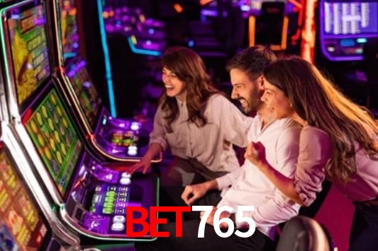 Desvendando o Mundo dos Jogos Virtuais na bet765